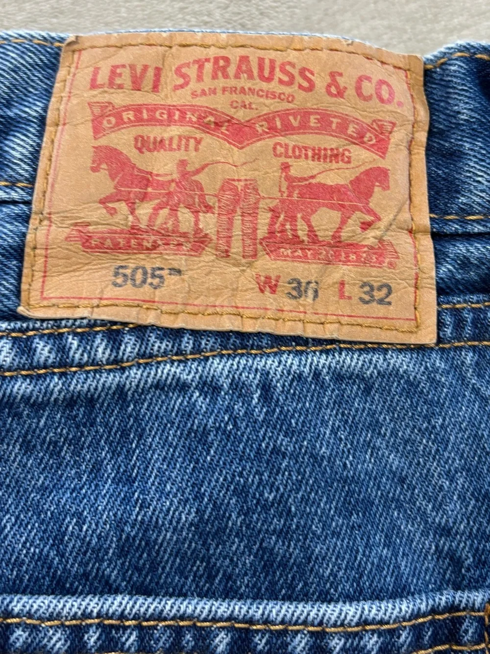 Levi's‎ 505 Men's Straight Fit Denim Jeans - Medium Blue